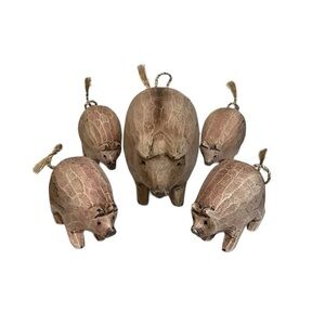 Hand Carved Wooden Pigs Lot of 5 Mother Baby Piglets Farmhouse Country Cottage